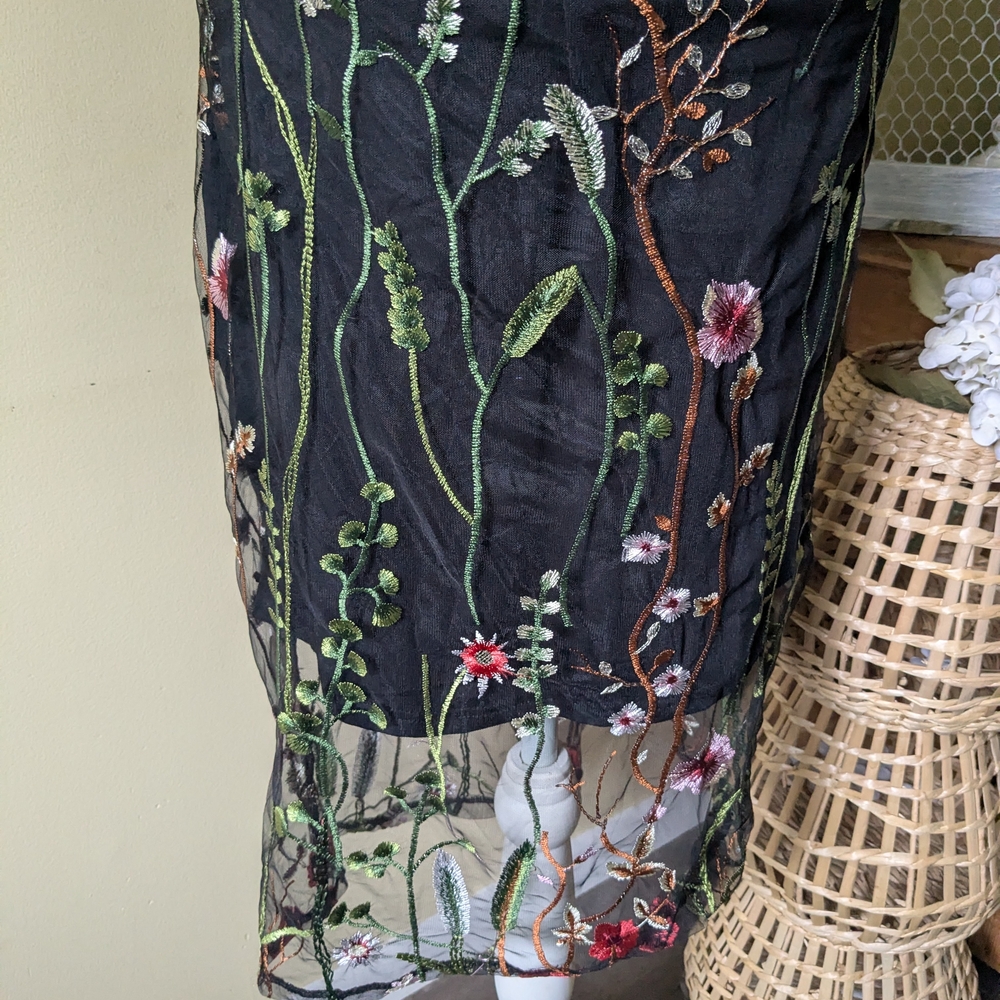 Black Floral Embroidered Midi Dress - Picture 2 of 7